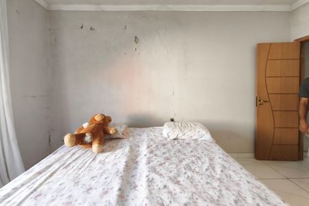 Casa à venda com 250m², 2 quartos e sem vagaQuarto 2