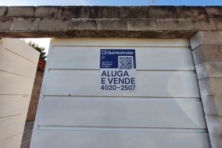 Casa à venda com 250m², 2 quartos e sem vagaPLACA INSTALADA NA FACHADA