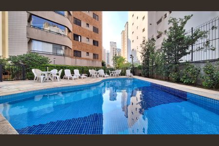 Apartamento para alugar com 237m², 3 quartos e 4 vagasÁrea comum - Piscina