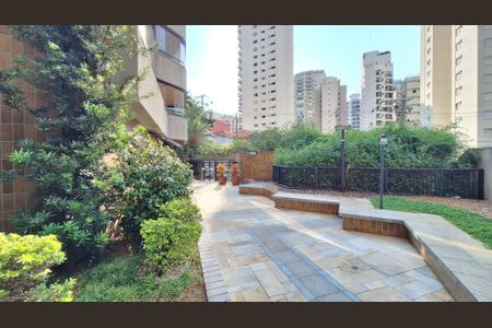 Apartamento para alugar com 237m², 3 quartos e 4 vagasÁrea comum