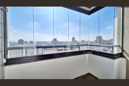 Apartamento para alugar com 237m², 3 quartos e 4 vagasVaranda da suíte 