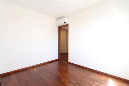 Apartamento para alugar com 237m², 3 quartos e 4 vagasQuarto 1