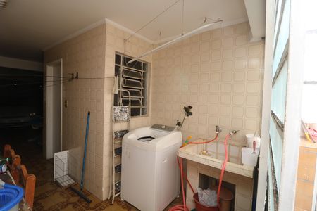 Casa à venda com 162m², 4 quartos e 5 vagasÁrea de Serviço