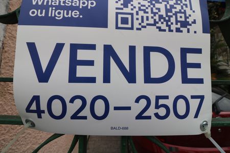 Casa à venda com 162m², 4 quartos e 5 vagasFachada