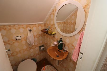 Casa à venda com 162m², 4 quartos e 5 vagasLavabo