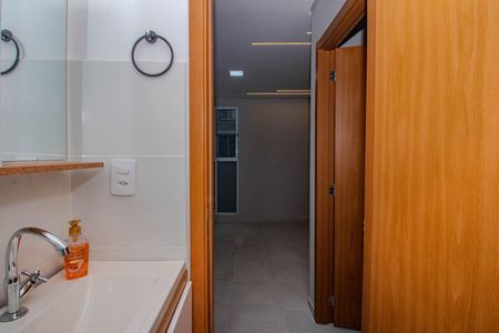 Apartamento para alugar com 36m², 2 quartos e sem vagaBanheiro
