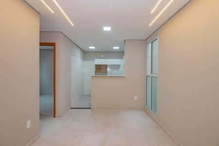 Sala de apartamento para alugar com 2 quartos, 36m² em Rubem Berta, Porto Alegre