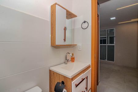 Apartamento para alugar com 36m², 2 quartos e sem vagaBanheiro