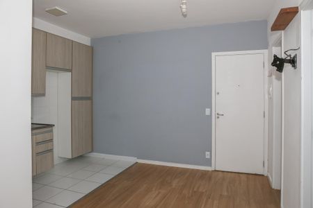 Apartamento à venda com 33m², 1 quarto e sem vaga Apartamento à venda com 33m², 1 quarto e sem vagaSala