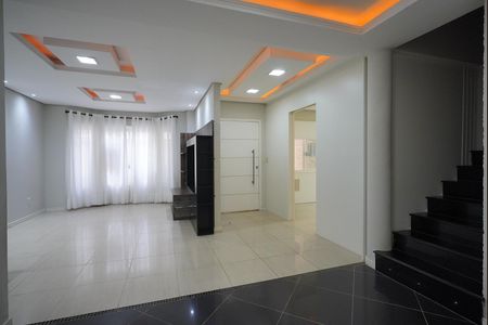 Sala de casa de condomínio para alugar com 4 quartos, 223m² em Sarandi, Porto Alegre