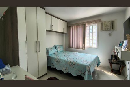 Casa de condomínio à venda com 98m², 3 quartos e 2 vagasQuarto 1
