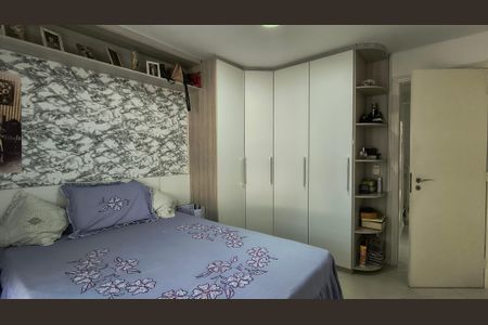 Casa de condomínio à venda com 98m², 3 quartos e 2 vagasQuarto 2