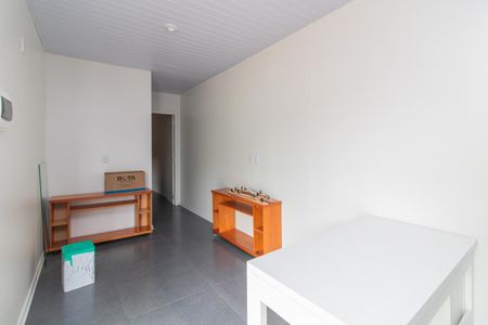 Sala de casa de condomínio para alugar com 1 quarto, 29m² em Glória, Porto Alegre