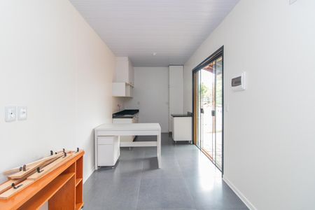 Sala de casa de condomínio para alugar com 1 quarto, 29m² em Glória, Porto Alegre
