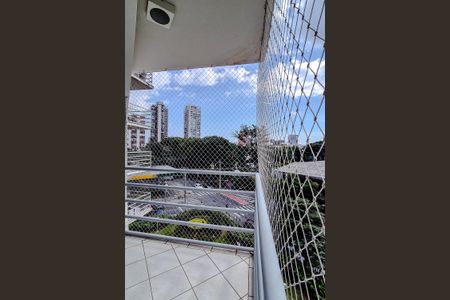 Apartamento à venda com 64m², 1 quarto e 2 vagasVaranda
