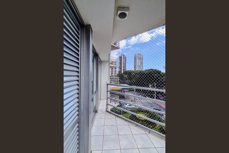 Apartamento à venda com 64m², 1 quarto e 2 vagasVaranda