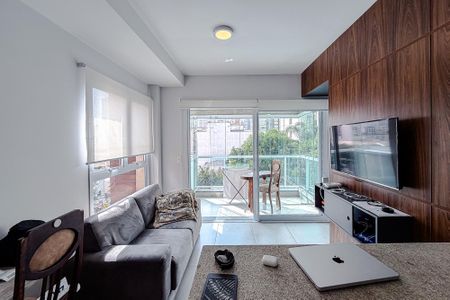 Studio à venda com 38m², 1 quarto e 1 vaga Studio à venda com 38m², 1 quarto e 1 vagaSala