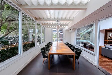 Studio à venda com 38m², 1 quarto e 1 vaga Studio à venda com 38m², 1 quarto e 1 vagaÁrea comum