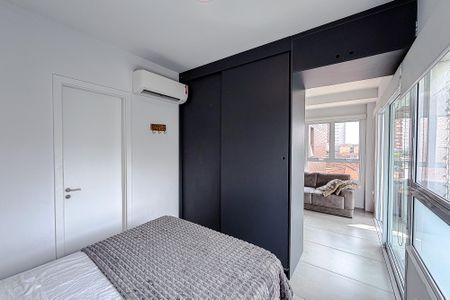 Studio à venda com 38m², 1 quarto e 1 vaga Studio à venda com 38m², 1 quarto e 1 vagaSuíte