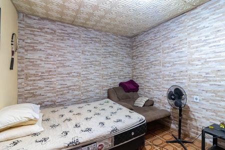 Casa à venda com 172m², 3 quartos e 2 vagasEdícula - Quarto