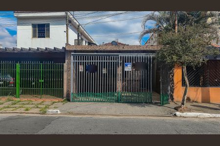 Casa à venda com 172m², 3 quartos e 2 vagasFachada