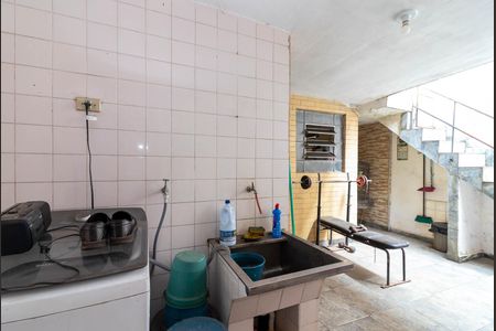 Casa à venda com 172m², 3 quartos e 2 vagasÁrea de Serviço