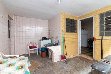 Casa à venda com 172m², 3 quartos e 2 vagasÁrea de Serviço