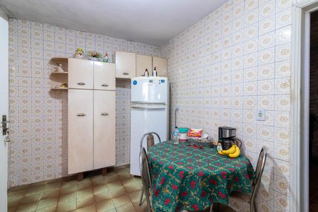 Casa à venda com 172m², 3 quartos e 2 vagasEdícula - Cozinha