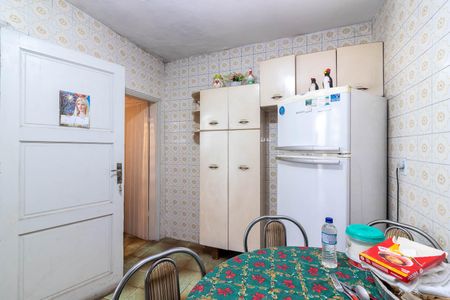 Casa à venda com 172m², 3 quartos e 2 vagasEdícula - Cozinha