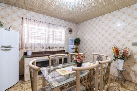 Casa à venda com 172m², 3 quartos e 2 vagasCozinha