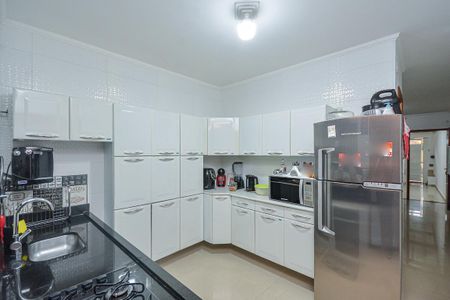 Casa para alugar com 120m², 3 quartos e 1 vagaCozinha