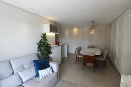 Sala de apartamento para alugar com 3 quartos, 82m² em Jardim das Vertentes, São Paulo