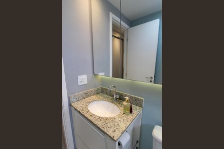 Apartamento para alugar com 82m², 3 quartos e 1 vaga Apartamento para alugar com 82m², 3 quartos e 1 vagaBanheiro do Quarto 2