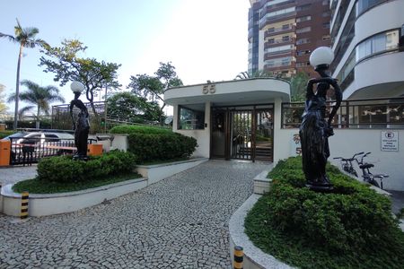 Apartamento à venda com 145m², 4 quartos e 2 vagasFachada do condomínio