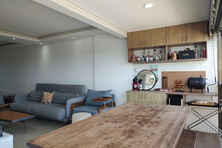 Apartamento à venda com 145m², 4 quartos e 2 vagasVaranda da Sala