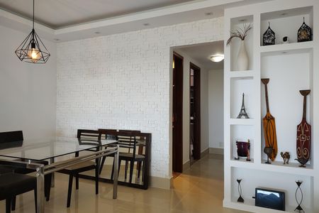 Apartamento à venda com 145m², 4 quartos e 2 vagasSala