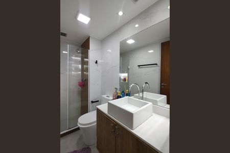 Apartamento à venda com 145m², 4 quartos e 2 vagasBanheiro Social