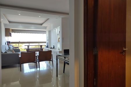 Apartamento à venda com 145m², 4 quartos e 2 vagasSala