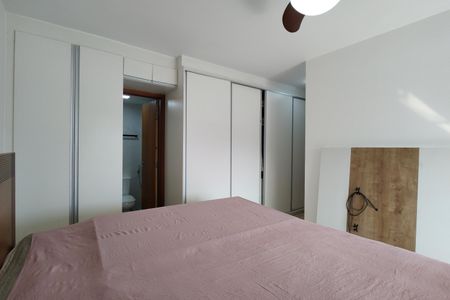 Apartamento à venda com 145m², 4 quartos e 2 vagasQuarto 2 - Suíte