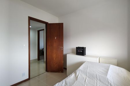 Apartamento à venda com 145m², 4 quartos e 2 vagasQuarto 1 - Armários