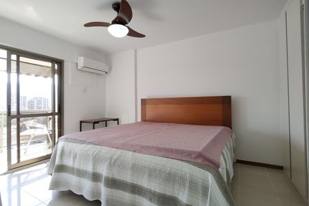 Apartamento à venda com 145m², 4 quartos e 2 vagasQuarto 2 - Suíte