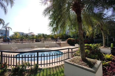 Apartamento à venda com 145m², 4 quartos e 2 vagasÁrea comum - Piscina