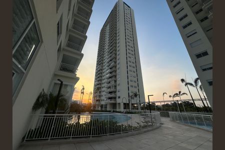 Apartamento para alugar com 55m², 2 quartos e 2 vagasFachada