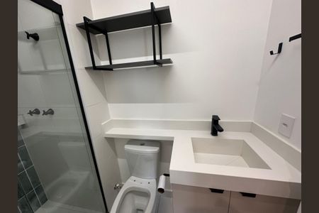 Apartamento para alugar com 55m², 2 quartos e 2 vagasBanheiro