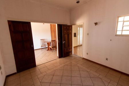 SALA DE TV de casa à venda com 3 quartos, 327m² em Jardim Guanabara, Campinas