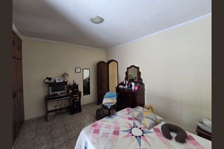 Suíte 01 de casa à venda com 4 quartos, 350m² em Vila das Bandeiras, Guarulhos