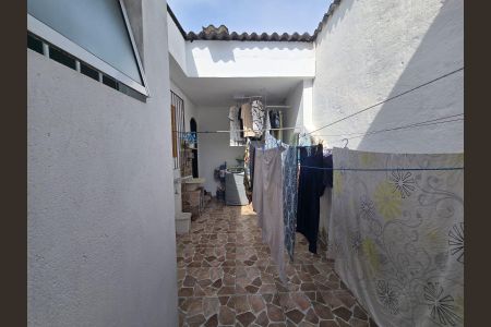 Casa à venda com 350m², 4 quartos e 2 vagasÁrea de Serviço