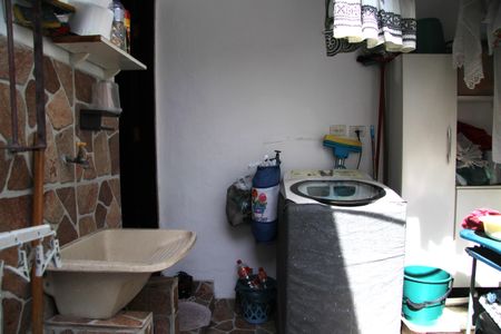 Casa à venda com 350m², 4 quartos e 2 vagasÁrea de Serviço