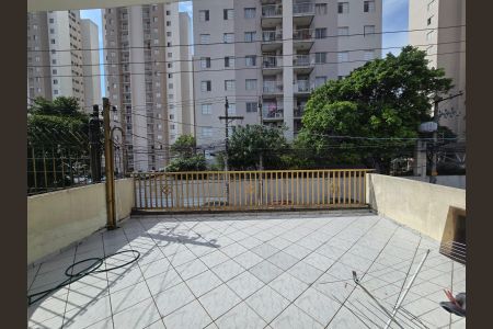 Casa à venda com 350m², 4 quartos e 2 vagasSuíte 01 Varanda 