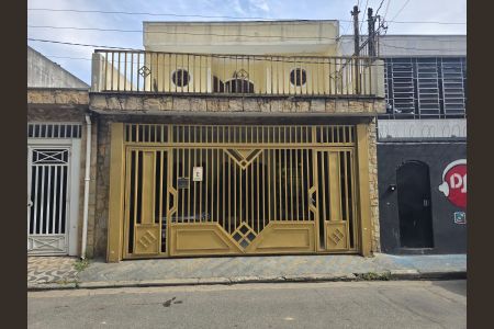 Casa à venda com 350m², 4 quartos e 2 vagasFachada 